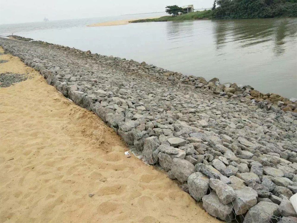 鋅鋁合金雷諾護墊